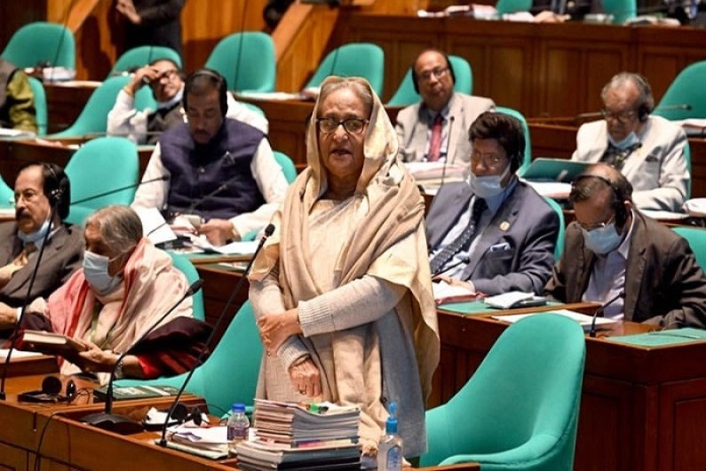 আওয়ামী লীগ সব সময় প্রতিশ্রুতি রক্ষা করে  :  প্রধানমন্ত্রী