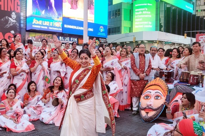 নিউইয়র্কের টাইমস স্কয়ারে প্রথমবারের মতো বাংলা বর্ষবরণ