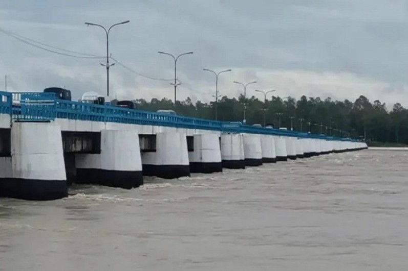 খুলে দেয়া হলো তিস্তার ৪৪ জলকপাট