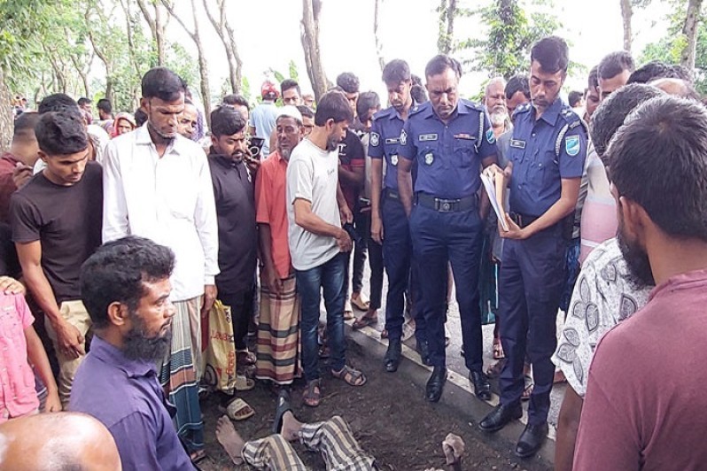 বাড়তি আয়ের জন্য রাতে চালাতেন ভ্যান : দুর্ঘটনায় নিহত