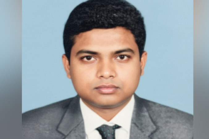 সোয়া ১ কোটি টাকা নিয়ে লাপাত্তা পাকশি জনতা ব্যাংকের ম্যানেজার
