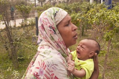 মায়ের কোলে ফিরল বিক্রি হওয়া শিশু বাবা পেলেন চাকরি