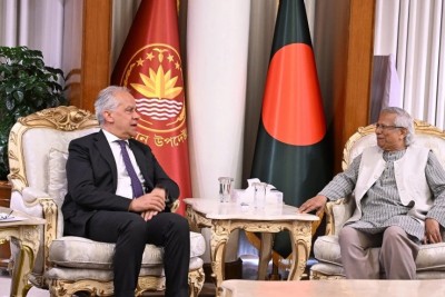 ইতালি বাংলাদেশ থেকে আরও কর্মী নিয়োগ করতে আগ্রহী : প্রধান উপদেষ্টাকে মাত্তেও