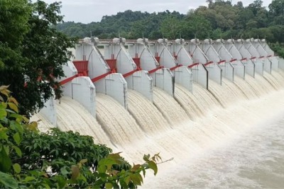 খুলে দেয়া হলো কাপ্তাই বাঁধের ১৬ কপাট