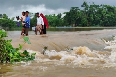 বাড়বে বৃষ্টি নিম্নাঞ্চল প্লাবিত হওয়ার শঙ্কা