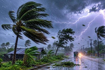 রাতেই ৭ জেলায় ঝড়ের আশঙ্কা : ৩ নম্বর সতর্কতা