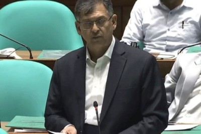 -৮০-লাখ-অটোরিকশায়-বছরে-৪-হাজার-কোটি-টাকা-রাজস্ব-ক্ষতি-:-স্বরাষ্ট্রমন্ত্রী