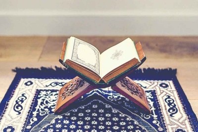 কোরআনের সুরাগুলোর নাম কে রেখেছেন