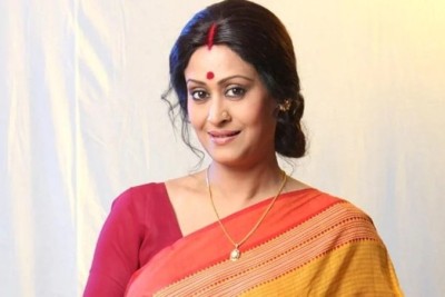অবশেষে ছোটপর্দায় ফিরলেন ইন্দ্রানী হালদার
